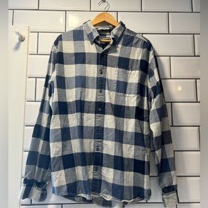 Eddie Bauer Plaid Tall Flannel Long Sleeve Button Down Shirt